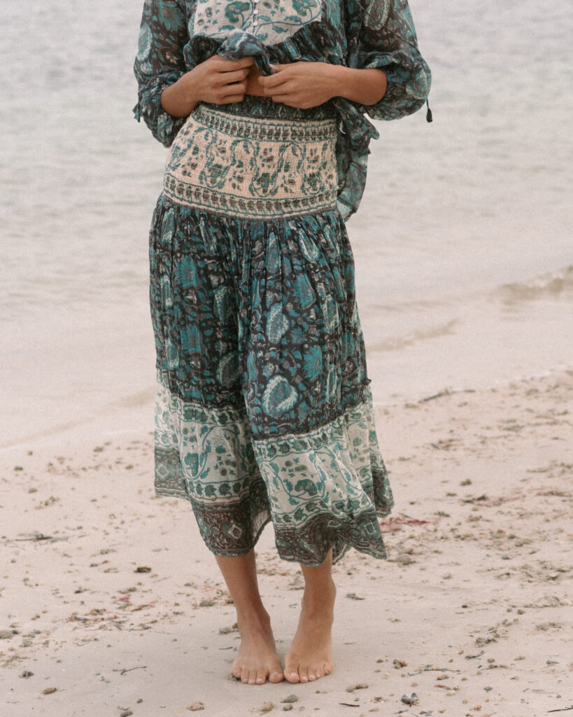 resortwear-handmade-ethicalfashion-mohari-gypsy-skirt-women-clothing